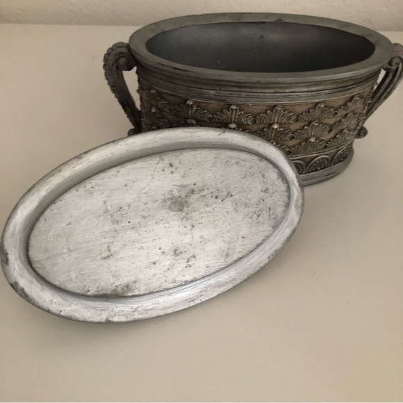 Silver Ornate Box with Lid - Picture 5 of 6